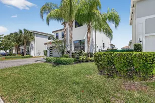 7204 Stella Ln, Lake Worth, FL 33463 - Photo 4
