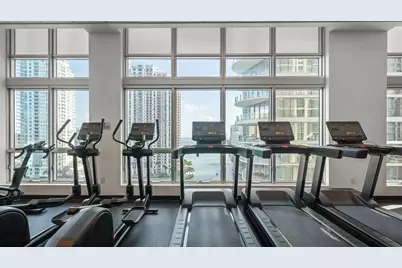 300 S Biscayne Boulevard #L-832, Miami, FL 33131 - Photo 30
