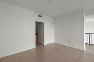 300 S Biscayne Blvd, Miami, FL 33131 - Photo 18