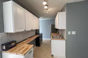 1749 NW 18th St, Fort Lauderdale, FL 33311 - Photo 2