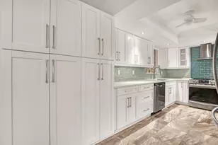 1100 Surf Rd, Singer Island, FL 33404 - Photo 4