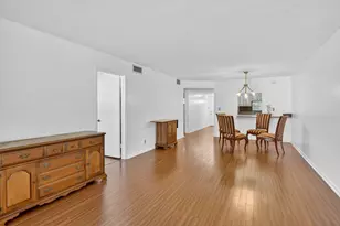 8921 S Hollybrook Blvd, Pembroke Pines, FL 33025 - Photo 4