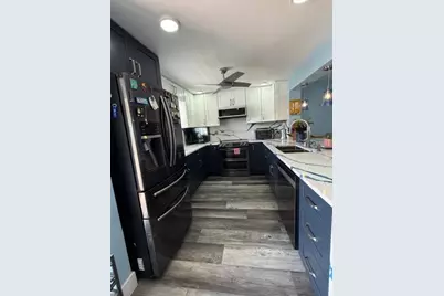 131 SE 3rd Avenue #202, Dania Beach, FL 33004 - Photo 4