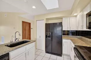1074 Northumberland Ct, Wellington, FL 33414 - Photo 40