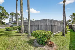 1074 Northumberland Ct, Wellington, FL 33414 - Photo 56
