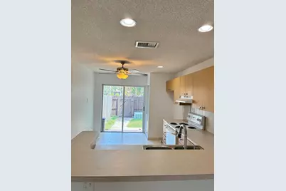 2301 Buttonwood Avenue, Pembroke Pines, FL 33026 - Photo 4