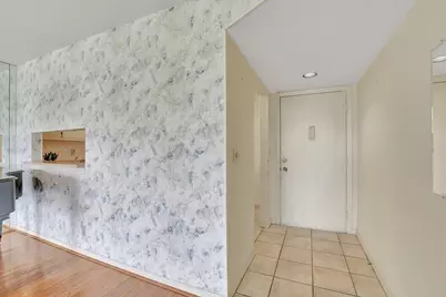 5340 Las Verdes Circle #208, Delray Beach, FL 33484 - Photo 4