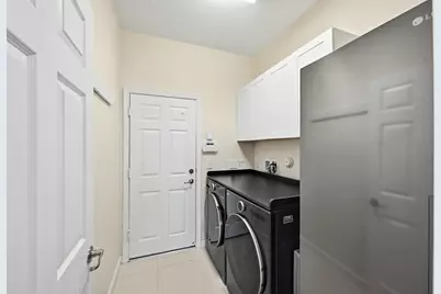 10415 Wellington Parc Drive, Wellington, FL 33449 - Photo 12