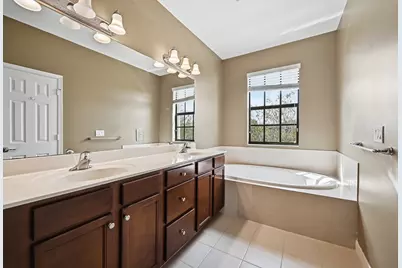 10415 Wellington Parc Drive, Wellington, FL 33449 - Photo 22