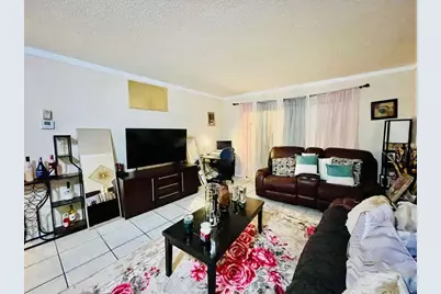 5051 W Oakland Park Boulevard W #Unit E212, Lauderdale Lakes, FL 33313 - Photo 18