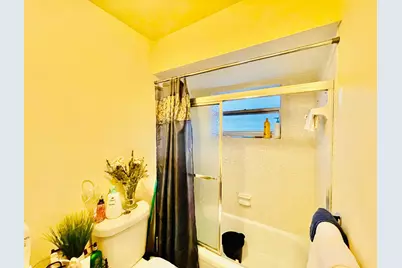 5051 W Oakland Park Boulevard W #Unit E212, Lauderdale Lakes, FL 33313 - Photo 16