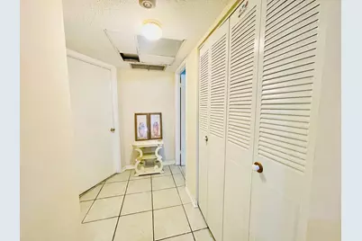 5051 W Oakland Park Boulevard W #Unit E212, Lauderdale Lakes, FL 33313 - Photo 6