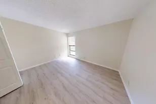 3149 Kingswood Terrace, Boca Raton, FL 33431 - Photo 8