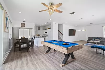 9378 NW 8th Circle, Plantation, FL 33324 - Photo 10