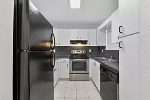 7011 W 29th Ave, Hialeah, FL 33018 - Photo 2