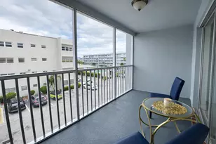 215 SE 3rd Ave, Hallandale Beach, FL 33009 - Photo 10