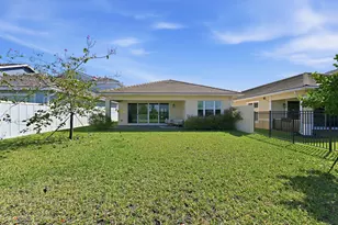 19540 Broad Shore Walk, The Acreage, FL 33470 - Photo 10