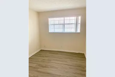 680 Tennis Club Drive #Unit 102, Fort Lauderdale, FL 33311 - Photo 10