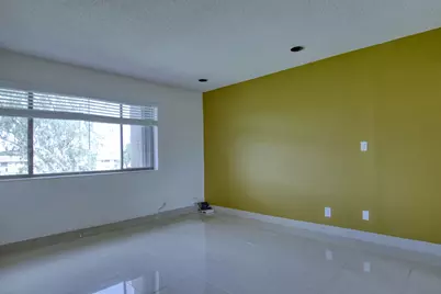 4471 Luxemburg Court #301, Lake Worth, FL 33467 - Photo 10