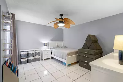 8584 Shawe Way, Boca Raton, FL 33433 - Photo 16