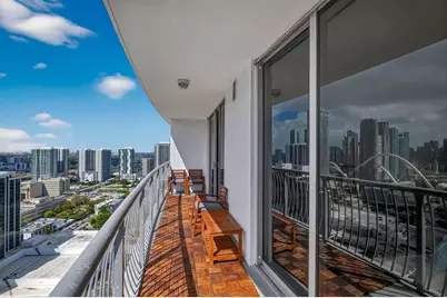 1750 N Bayshore Drive #3706, Miami, FL 33132 - Photo 28