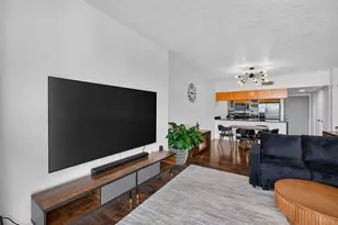 1750 N Bayshore Dr, Miami, FL 33132 - Photo 8