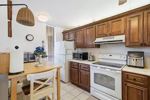 6618 Coral Lake Dr, Margate, FL 33063 - Photo 4