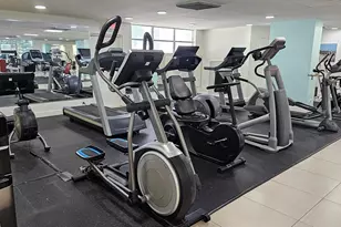 400 Leslie Dr, Hallandale Beach, FL 33009 - Photo 16