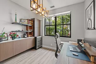 1089 Tupelo Way, Weston, FL 33327 - Photo 10