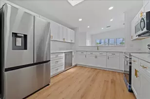 6571 NW 37th Ave, Coconut Creek, FL 33073 - Photo 8