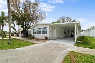 6571 NW 37th Ave, Coconut Creek, FL 33073 - Photo 2