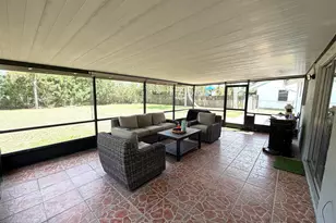 357 Las Palmas St, Royal Palm Beach, FL 33411 - Photo 16