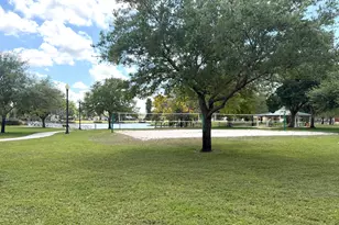 357 Las Palmas St, Royal Palm Beach, FL 33411 - Photo 32