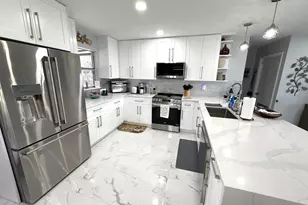 357 Las Palmas St, Royal Palm Beach, FL 33411 - Photo 4