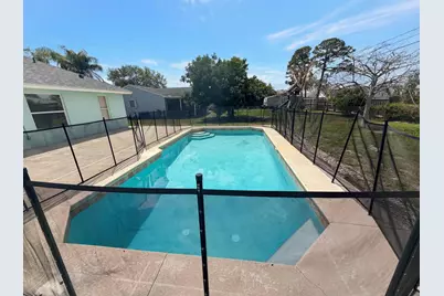 2332 SE Berkshire Boulevard, Port Saint Lucie, FL 34952 - Photo 28