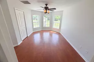 2332 SE Berkshire Blvd, Port Saint Lucie, FL 34952 - Photo 4