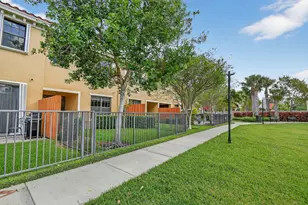 10457 Wellington Parc Dr, Wellington, FL 33449 - Photo 46