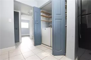 3413 NW 44th St, Oakland Park, FL 33309 - Photo 10