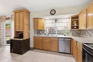 331 NW Dearman St, Port Saint Lucie, FL 34983 - Photo 10