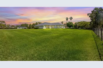 12878 N 70th Pl Place N, The Acreage, FL 33412 - Photo 4