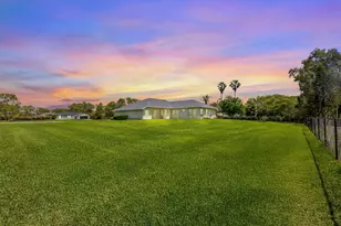 12878 N 70th Pl Pl N, The Acreage, FL 33412 - Photo 4