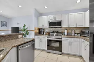 495 Carrington Ln, Weston, FL 33326 - Photo 8