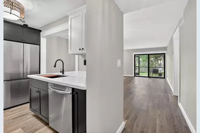 918 SW 9th Street Circle #105, Boca Raton, FL 33486 - Photo 4