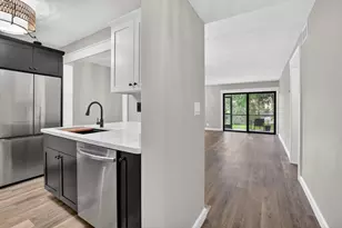 918 SW 9th St Cir, Boca Raton, FL 33486 - Photo 4