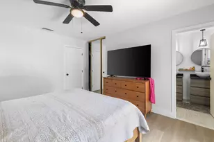 1127 NW 9th St, Boynton Beach, FL 33426 - Photo 12