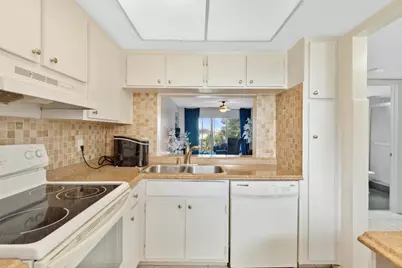 1101 Crystal Lake Drive #309, Deerfield Beach, FL 33064 - Photo 4