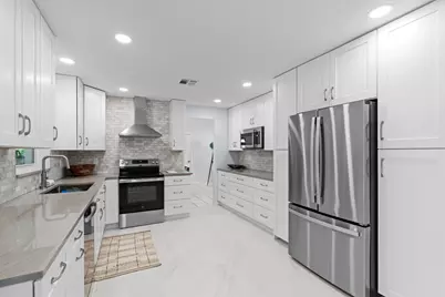 324 Sandpiper Avenue, Royal Palm Beach, FL 33411 - Photo 10