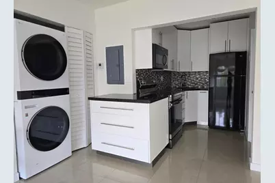 201 SE 6th Avenue, Pompano Beach, FL 33060 - Photo 14