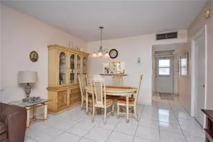 5171 W Oakland Park Blvd, Lauderdale Lakes, FL 33313 - Photo 8