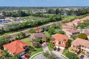 659 Cresta Cir, West Palm Beach, FL 33413 - Photo 6